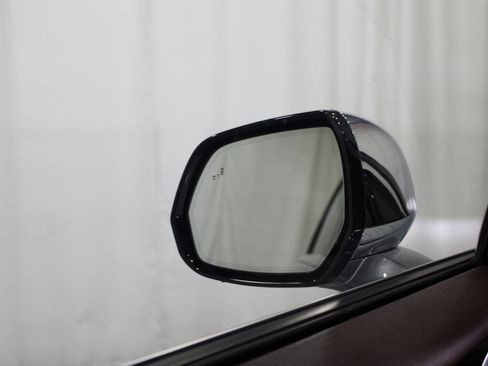 Used 2021 Lincoln Aviator Black Label w/ Class IV Trailer Tow Package image 20