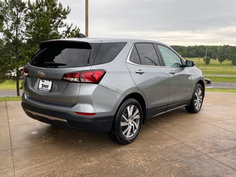 Used 2023 Chevrolet Equinox LT FWD image 6