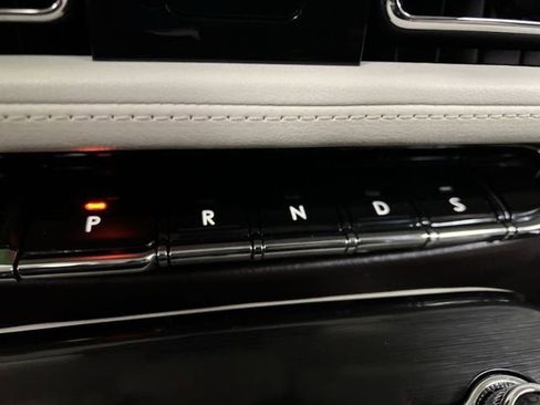 Used 2022 Lincoln Nautilus Black Label w/ Cargo Utility Package image 16