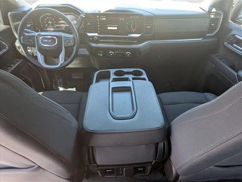 Used 2024 GMC Sierra 1500 Elevation image 18