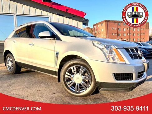 Used 2010 Cadillac SRX Luxury image 1