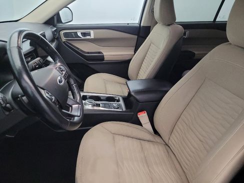 Used 2020 Ford Explorer XLT w/ Comfort Package image 17