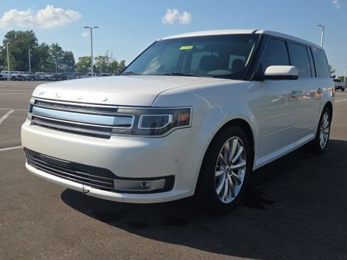 Used 2013 Ford Flex Limited FWD image 2