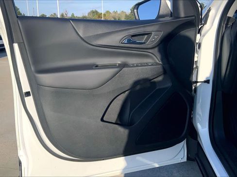 Used 2023 Chevrolet Equinox LT w/ LPO, Floor Liner Package image 25