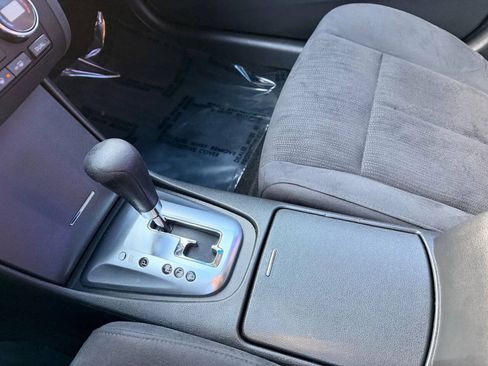Used 2010 Nissan Altima 2.5 S w/ Premium Audio Pkg FWD image 16