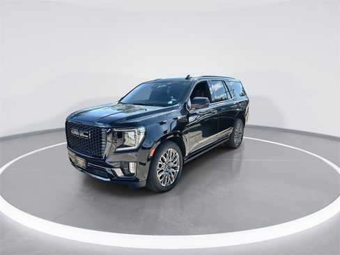 Used 2023 GMC Yukon Denali Ultimate image 4