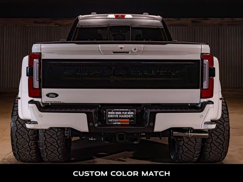 Used 2026 Ford F350 Platinum AWD/4WD image 8