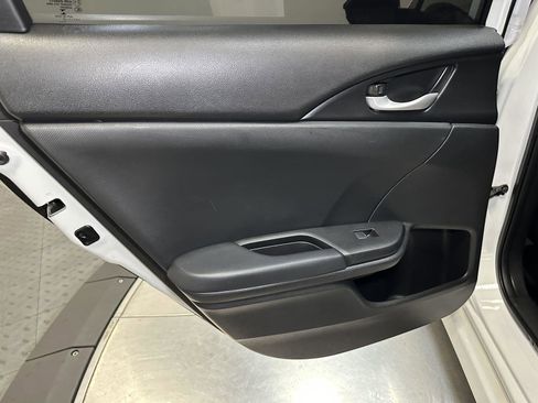 Used 2021 Honda Civic Sport image 29