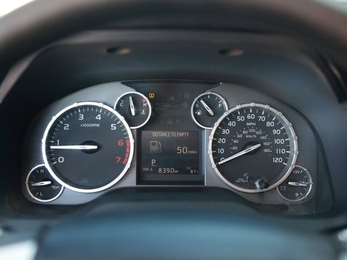 Used 2017 Toyota Tundra SR5 w/ SR5 Upgrade Package image 37