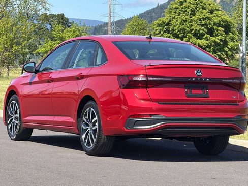 New 2026 Volkswagen Jetta SE FWD image 5