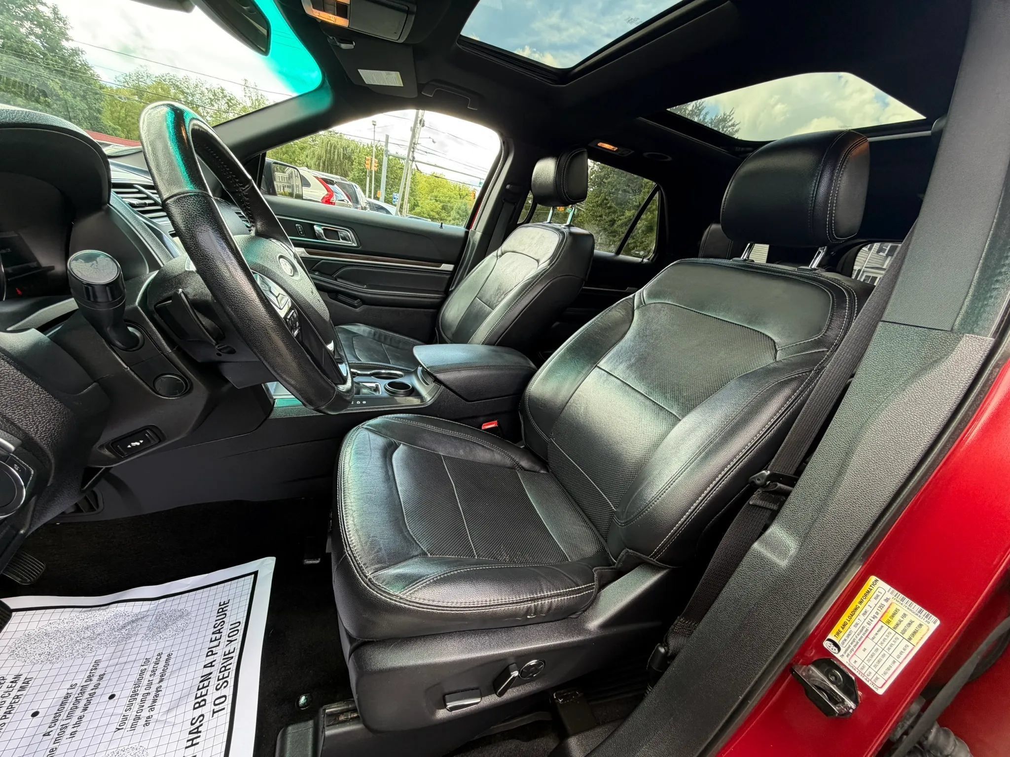 Used 2016 Ford Explorer Limited w/ Equipment Group 301A FWD image 13