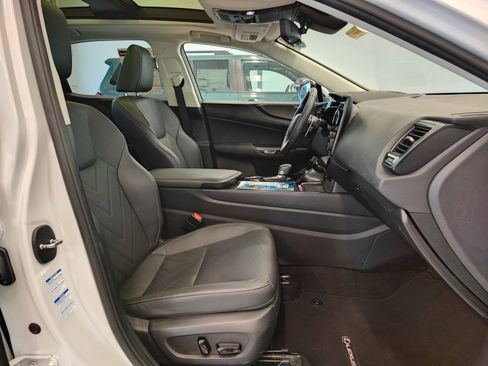 Used 2022 Lexus NX 350h AWD w/ Vision Package image 22