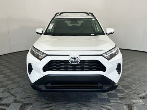 Certified 2025 Toyota RAV4 XLE AWD/4WD image 8