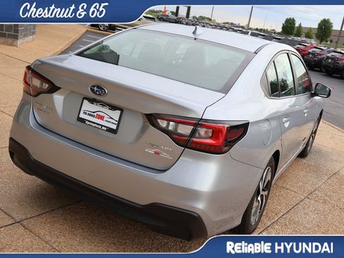 Used 2025 Subaru Legacy Premium AWD/4WD image 6