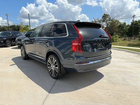 Certified 2024 Volvo XC90 B6 Ultimate w/ Lounge Package image 4