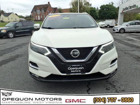 Used 2021 Nissan Rogue Sport SL w/ Premium Package AWD/4WD image 2