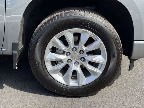 Used 2025 Chevrolet Silverado 1500 Custom AWD/4WD image 26