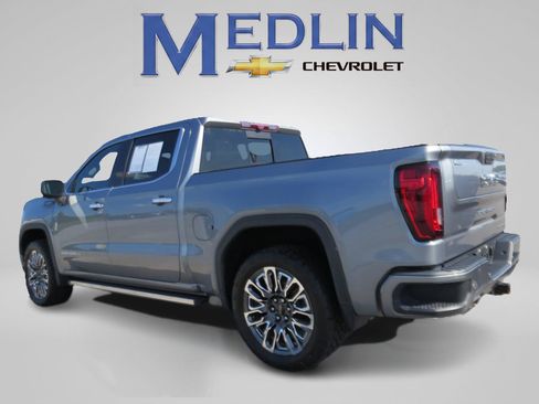 Used 2023 GMC Sierra 1500 Denali Ultimate AWD/4WD image 4