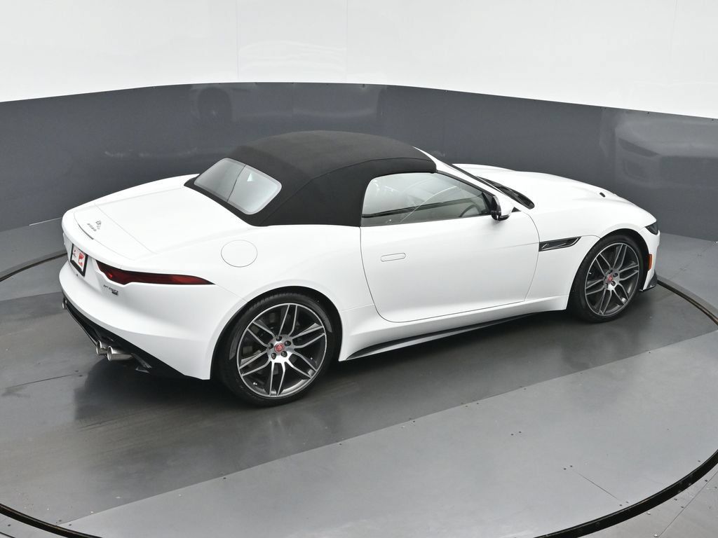 Used 2023 Jaguar F-TYPE R-Dynamic AWD/4WD image 31