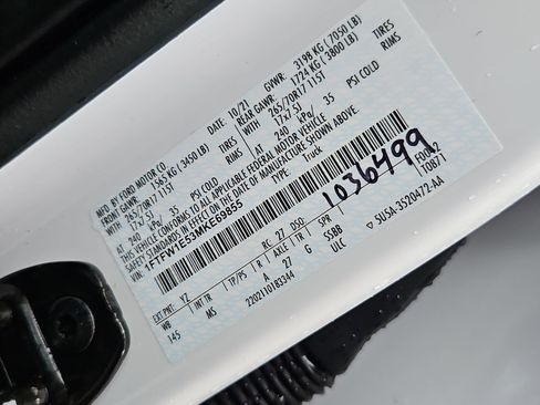 Used 2021 Ford F150 XLT image 33