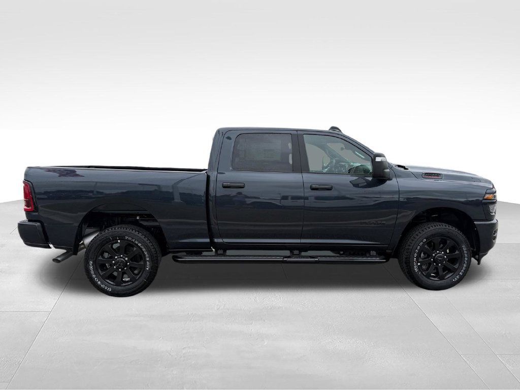 New 2026 RAM 2500 Big Horn AWD/4WD image 6