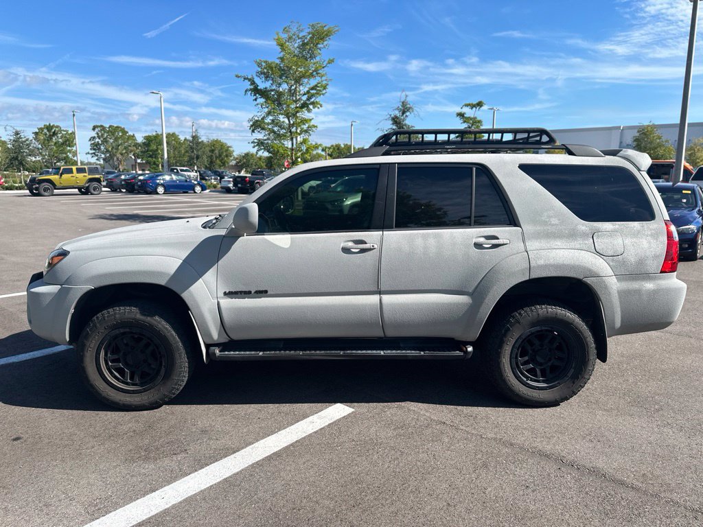 Used 2009 Toyota 4Runner Limited AWD/4WD image 3