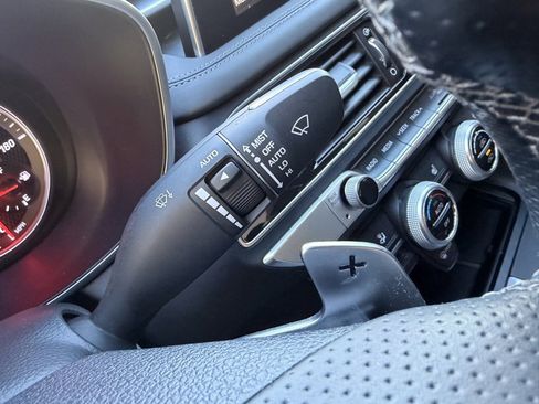 Used 2019 Genesis G70 2.0T Advanced w/ Dynamic Package image 19