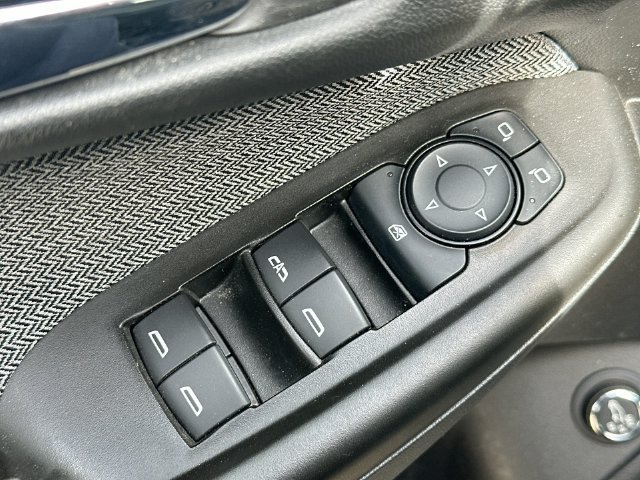 Used 2024 Chevrolet TrailBlazer LT w/ Convenience Package AWD/4WD image 34