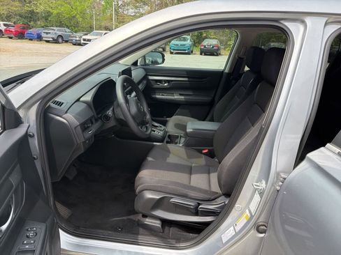 Used 2025 Honda CR-V LX image 16