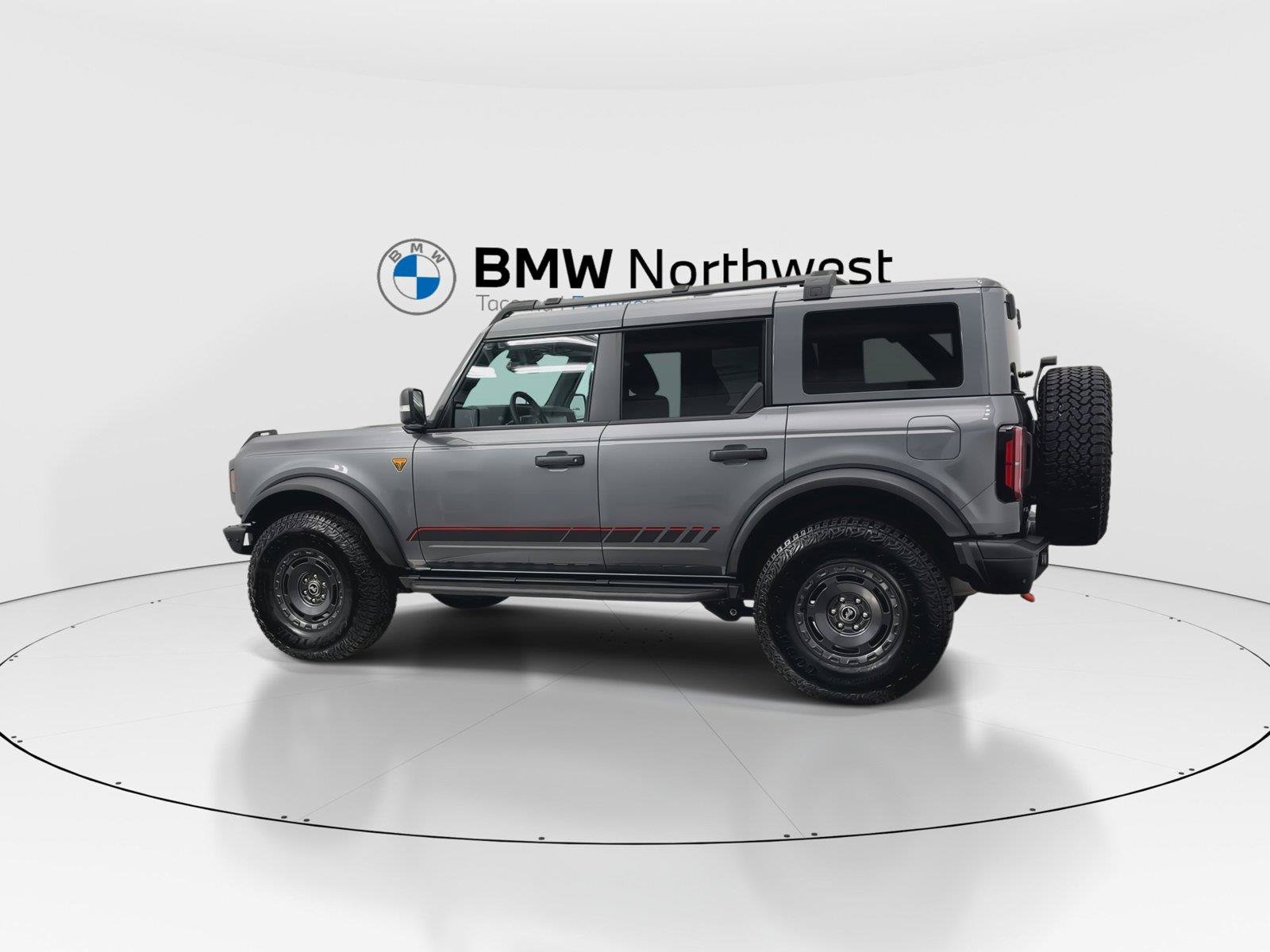 Used 2025 Ford Bronco Badlands AWD/4WD image 12