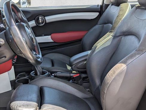 Used 2014 MINI Cooper S FWD image 17