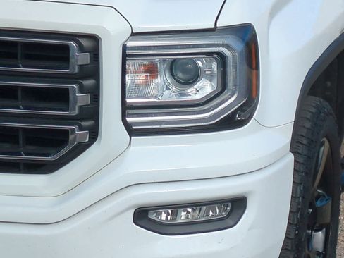 Used 2018 GMC Sierra 1500 4x4 Double Cab image 11