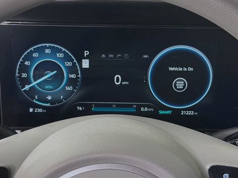 Used 2024 Hyundai Elantra SEL FWD image 14