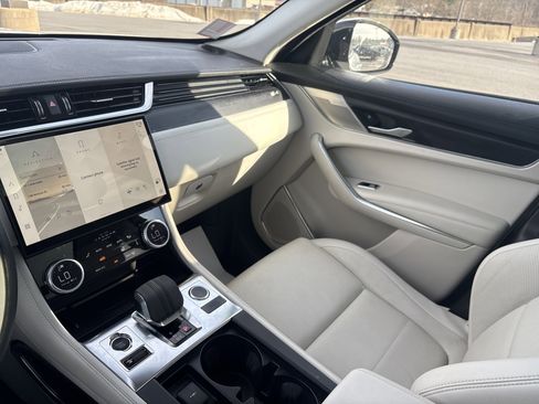 Used 2022 Jaguar F-PACE S image 22