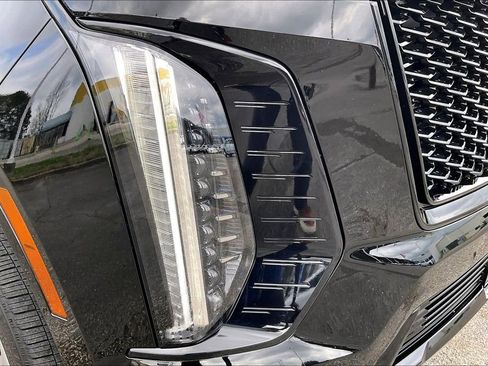 Used 2025 Cadillac Escalade Sport w/ Touring Package image 30