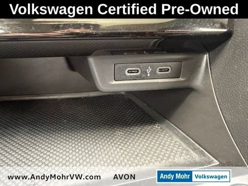 Used 2023 Volkswagen Jetta SE FWD image 28