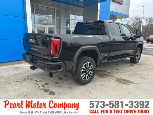 Certified 2022 GMC Sierra 2500 AT4 w/ AT4 Premium Plus Package image 4