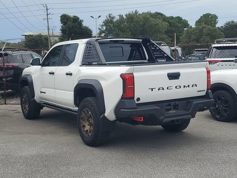 Used 2026 Toyota Tacoma 4x4 Double Cab Hybrid image 2