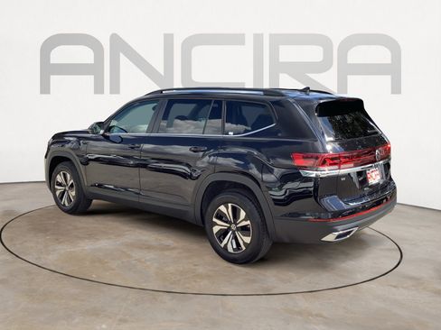 New 2026 Volkswagen Atlas SE image 6