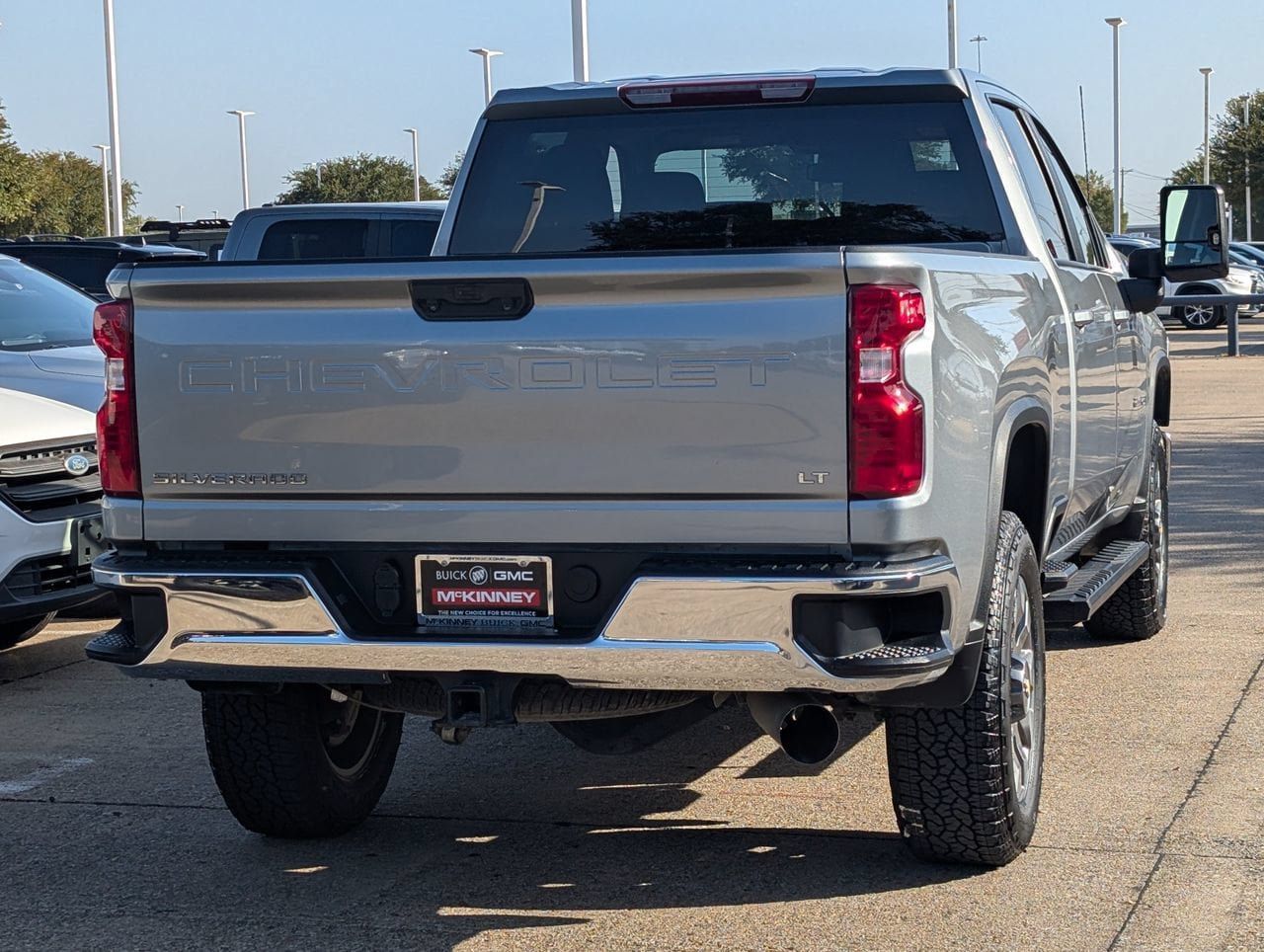 Used 2024 Chevrolet Silverado 2500 LT AWD/4WD image 4
