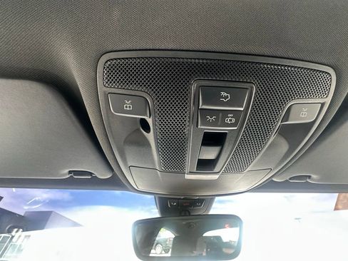 Used 2018 Mercedes-Benz CLA 250 image 21