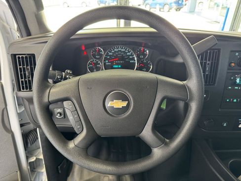 Used 2024 Chevrolet Express 2500 w/ Driver Convenience Package RWD image 16