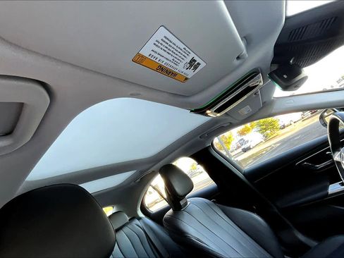 Used 2025 Mercedes-Benz E 350 Sedan w/ Winter Package image 12