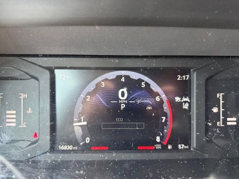 Used 2024 Toyota Tacoma SR5 AWD/4WD image 4