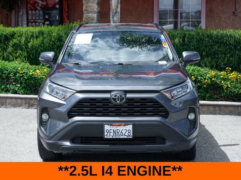 Used 2020 Toyota RAV4 XLE AWD/4WD image 3