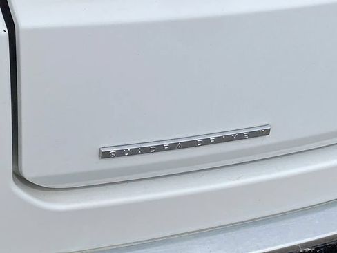 Used 2023 Jeep Grand Wagoneer 4WD image 12