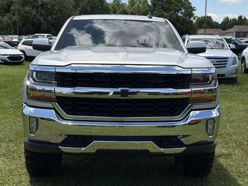 Used 2018 Chevrolet Silverado 1500 LT w/ All Star Edition AWD/4WD image 2
