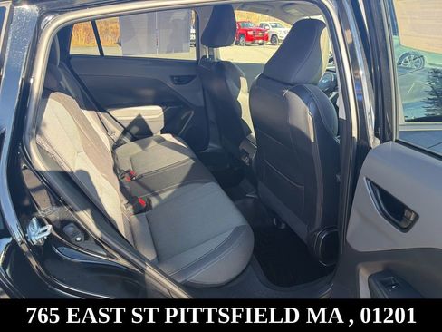 Used 2024 Subaru Crosstrek 2.0i Premium image 14