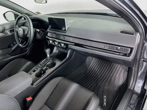 Used 2026 Honda Civic Sport image 28