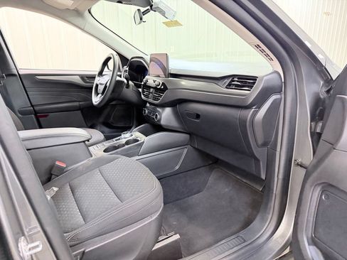 Used 2025 Ford Escape Active FWD image 28